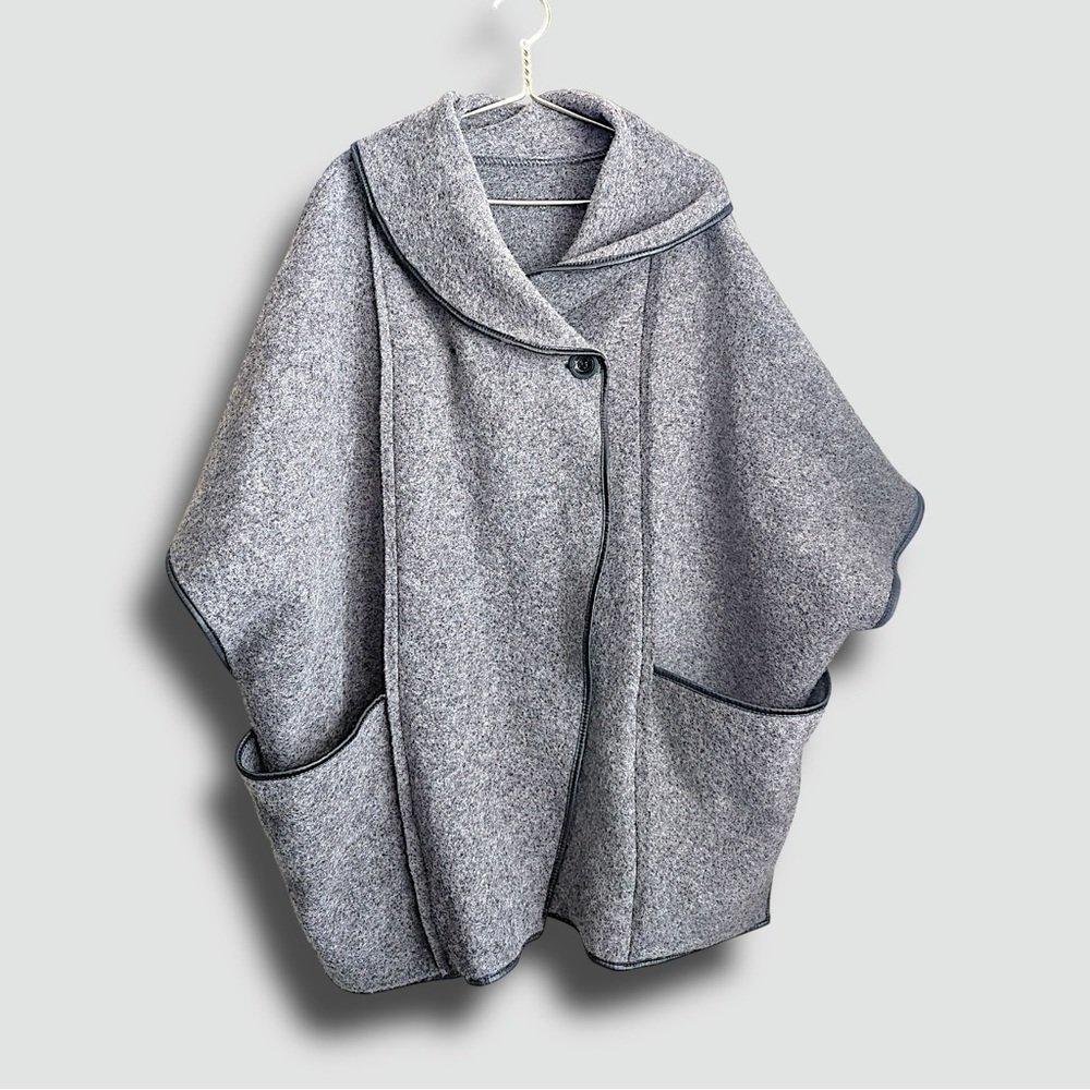 Handmade in Italy Wool-Blend Oversized Boho Chic Boxy Poncho Cape
